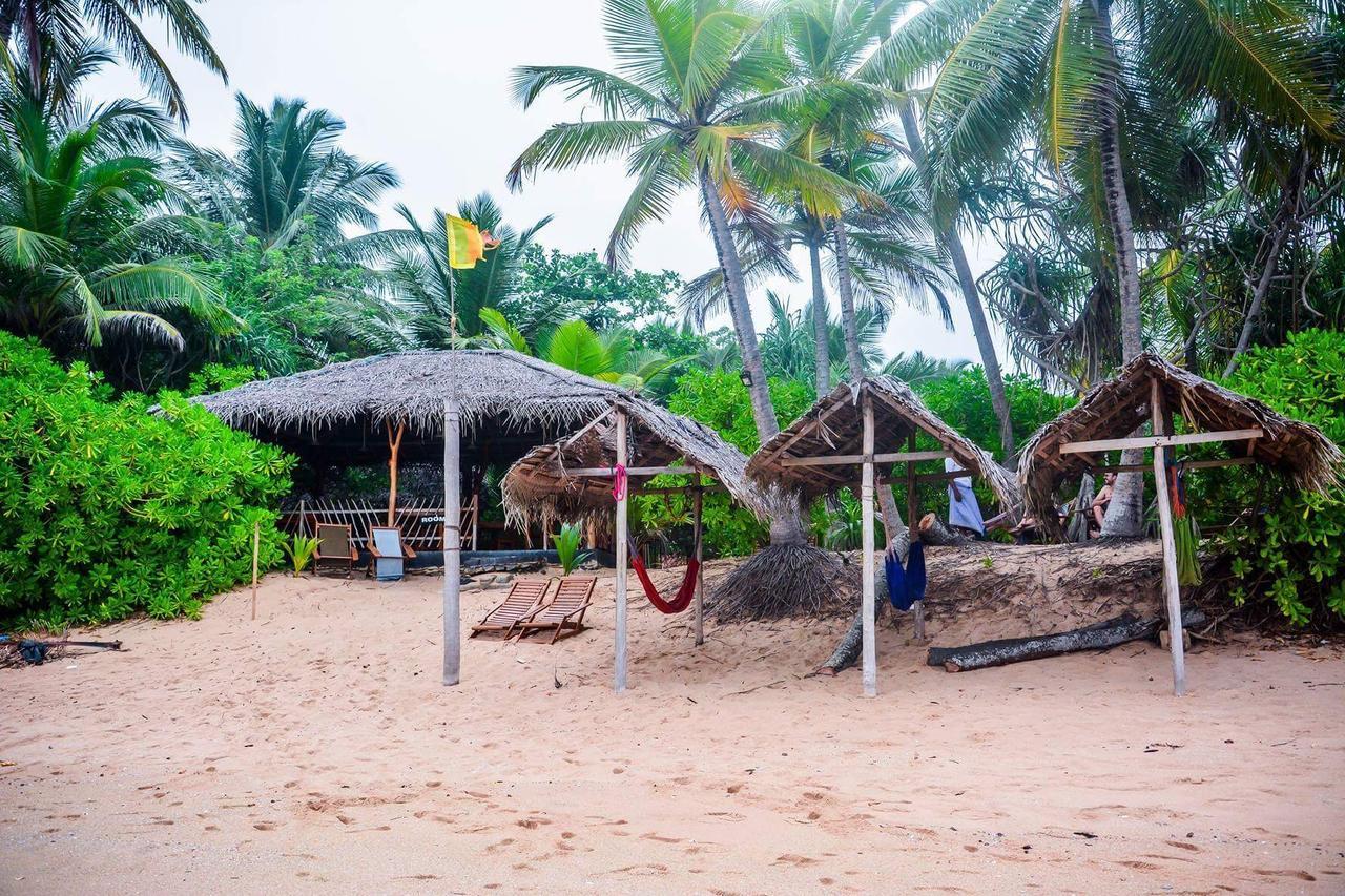 Shehani Beach Bungalow Tangalle Exterior foto